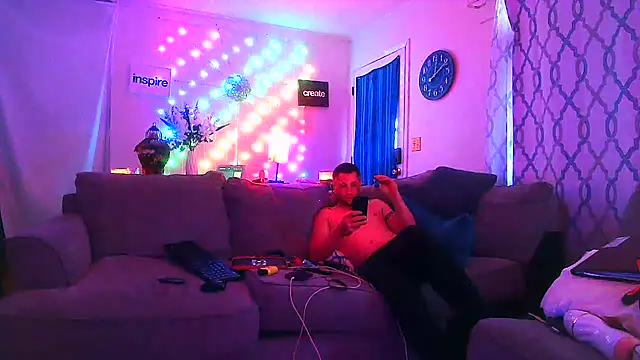 onlym4m online show from March 19, 2025, 5:17 pm