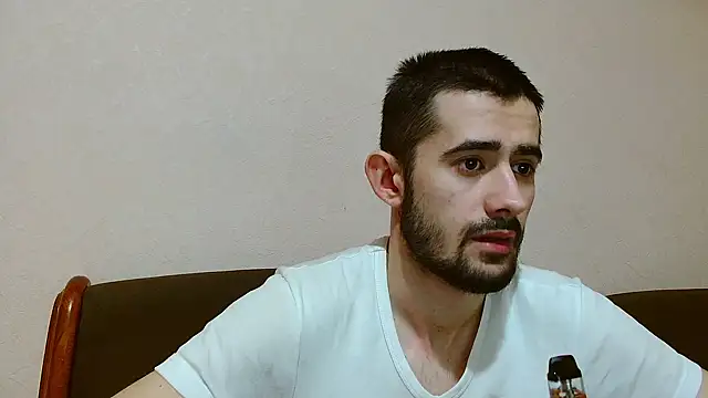 Snapshot of Sweet__Daddy chatting on March 11, 2025, 2:40 pm Sweet Daddy online show from March 11, 2025, 2:40 pm