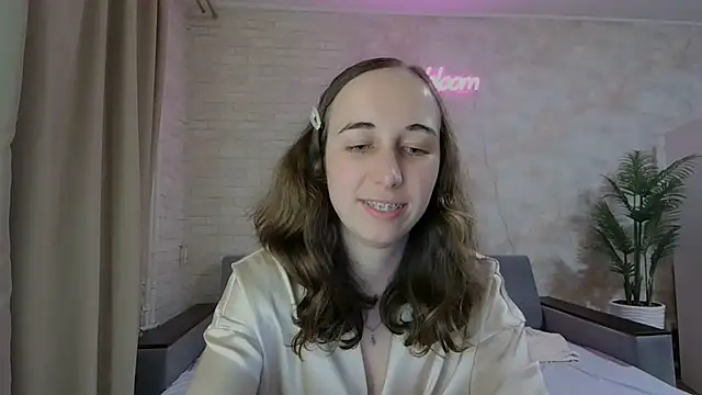 Snapshot of Anika_bloom chatting on February 10, 2025, 3:03 am Anika bloom online show from February 10, 2025, 3:03 am