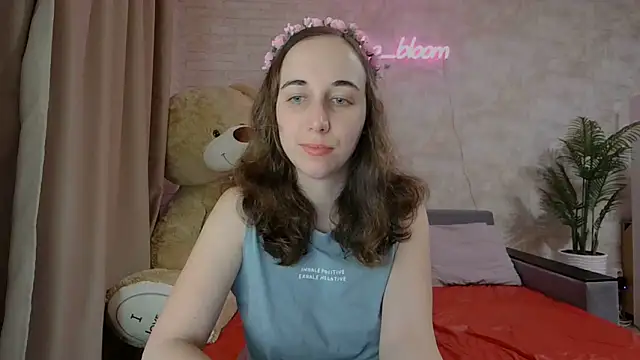 Snapshot of Anika_bloom chatting on March 13, 2025, 5:43 am Anika bloom online show from March 13, 2025, 5:43 am