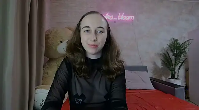 Snapshot of Anika_bloom chatting on March 15, 2025, 3:51 am Anika bloom online show from March 15, 2025, 3:51 am