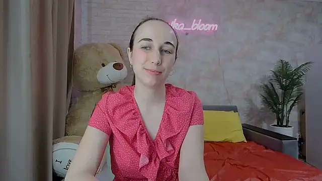 Snapshot of Anika_bloom chatting on March 23, 2025, 6:58 am Anika bloom online show from March 23, 2025, 6:58 am