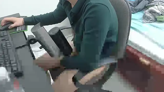 MIXEMKUTAKO online show from October 23, 2025, 12:10 am