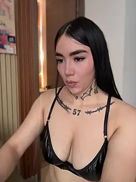 Nickiiiii online show from July 10, 2026, 10:01 pm