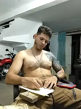 King russo online show from October 15, 2025, 12:44 am