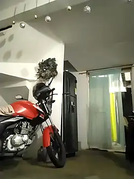 King russo online show from November 25, 2025, 6:13 am