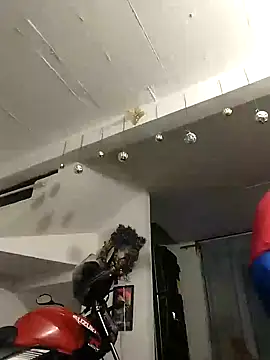 King russo online show from December 18, 2025, 6:19 am