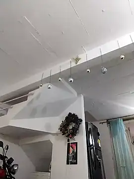 King russo online show from December 18, 2025, 6:25 pm