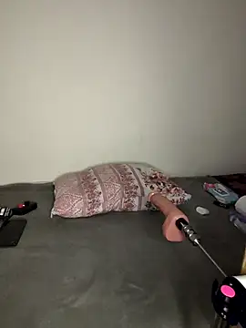 merve0234 online show from October 19, 2025, 11:05 pm