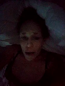 Fiesty findom40 online show from September 27, 2025, 8:47 pm