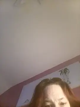 Fiesty findom40 online show from November 16, 2025, 6:08 am