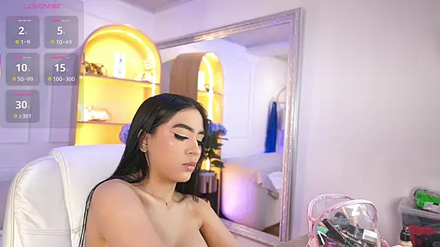 elasummer online show from October 8, 2025, 12:25 pm