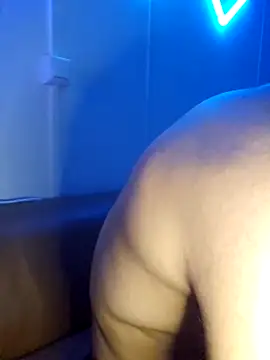 Amir334  online show from November 29, 2025, 12:19 pm