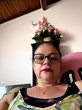 Sharongirl07 online show from October 26, 2025, 3:40 pm