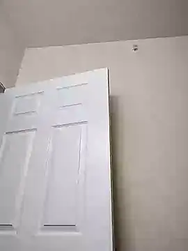 Snapshot of Playmate86 chatting on December 11, 2024, 2:44 pm Playmate86 online show from December 11, 2024, 2:44 pm