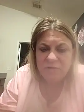 Playmate86 online show from March 25, 2026, 4:07 am