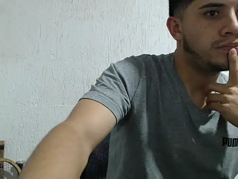 Snapshot of Deportist chatting on June 9, 2026, 12:11 am Deportist online show from June 9, 2026, 12:11 am