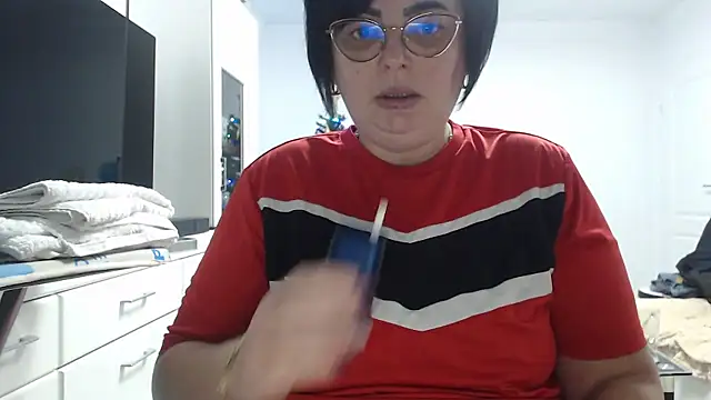 Amandamuller1982 online show from January 15, 2026, 11:52 pm