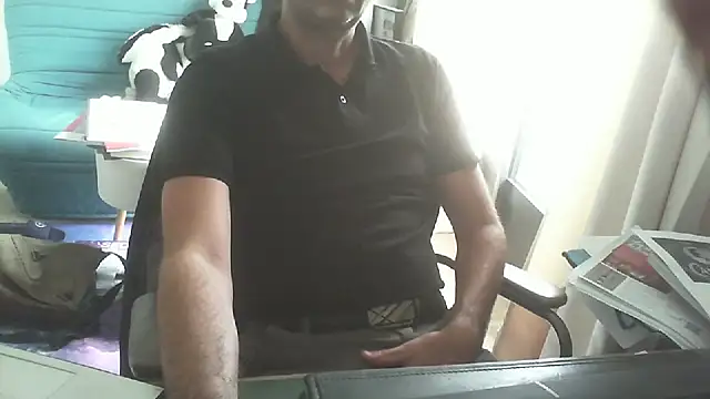 Snapshot of shyfrenchcock1 chatting on October 22, 2025, 12:38 pm shyfrenchcock1 online show from October 22, 2025, 12:38 pm