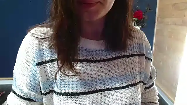 NovaBabe21 online show from October 28, 2025, 5:44 am