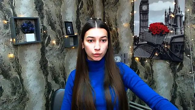 Snapshot of KarolinaRosse_ chatting on January 6, 2025, 7:20 am KarolinaRosse online show from January 6, 2025, 7:20 am