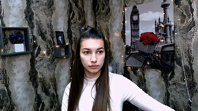 Snapshot of KarolinaRosse_ chatting on January 11, 2025, 10:51 am KarolinaRosse online show from January 11, 2025, 10:51 am