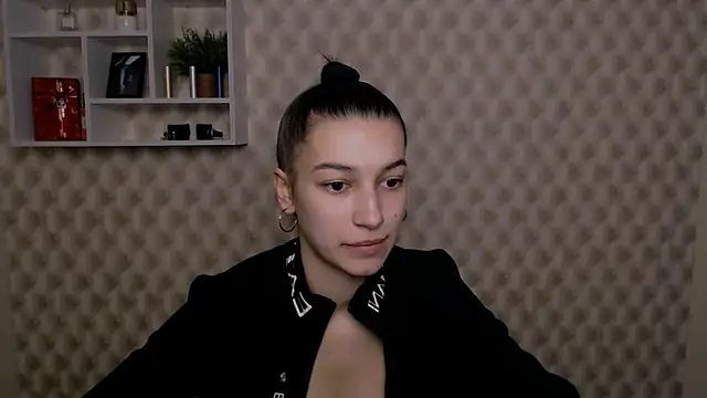 Snapshot of KarolinaRosse_ chatting on January 16, 2025, 7:07 am KarolinaRosse online show from January 16, 2025, 7:07 am