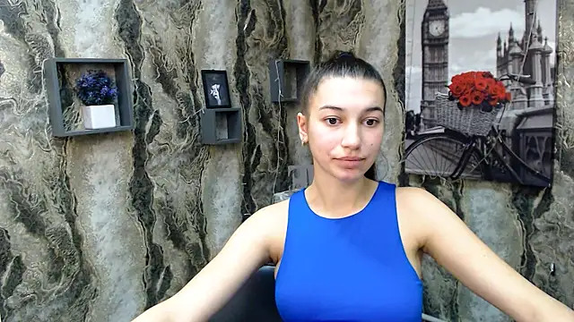 Snapshot of KarolinaRosse_ chatting on January 21, 2025, 10:08 am KarolinaRosse online show from January 21, 2025, 10:08 am