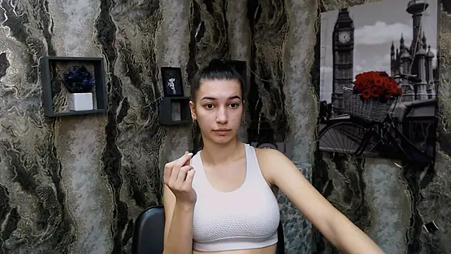 Snapshot of KarolinaRosse_ chatting on January 26, 2025, 10:02 am KarolinaRosse online show from January 26, 2025, 10:02 am