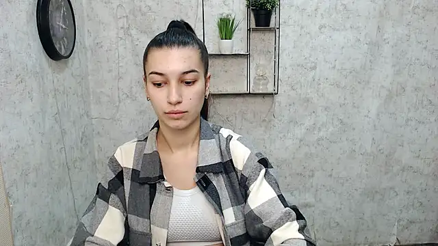 Snapshot of KarolinaRosse_ chatting on January 29, 2025, 7:04 am KarolinaRosse online show from January 29, 2025, 7:04 am