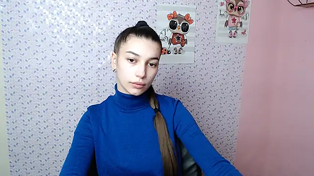 Snapshot of KarolinaRosse_ chatting on January 31, 2025, 7:18 am KarolinaRosse online show from January 31, 2025, 7:18 am