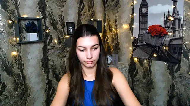 Snapshot of KarolinaRosse_ chatting on February 12, 2025, 1:06 pm KarolinaRosse online show from February 12, 2025, 1:06 pm