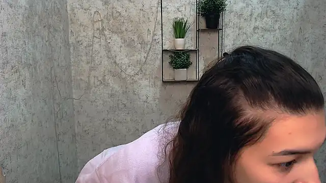 Snapshot of KarolinaRosse_ chatting on February 26, 2025, 7:09 am KarolinaRosse online show from February 26, 2025, 7:09 am