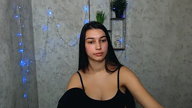 Snapshot of KarolinaRosse_ chatting on February 28, 2025, 10:09 am KarolinaRosse online show from February 28, 2025, 10:09 am
