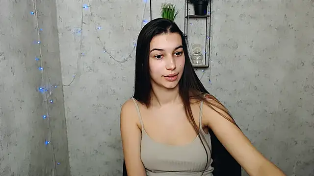 Snapshot of KarolinaRosse_ chatting on March 1, 2025, 10:13 am KarolinaRosse online show from March 1, 2025, 10:13 am