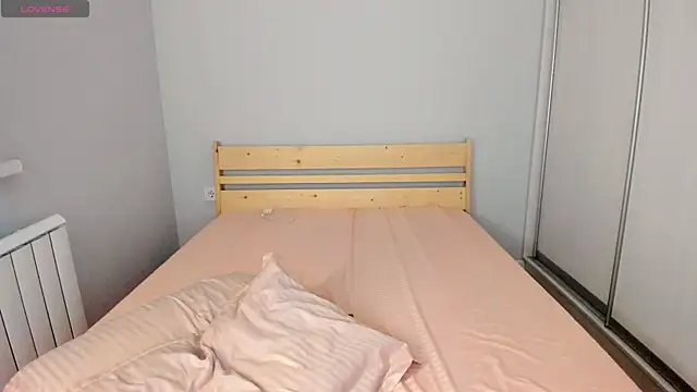 dragon princesss online show from February 3, 2025, 5:14 pm