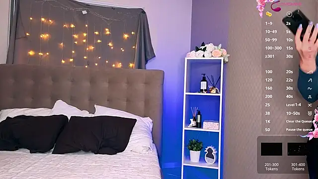 Snapshot of Bella_Murrr chatting on January 17, 2025, 12:42 pm Bella Murrr online show from January 17, 2025, 12:42 pm