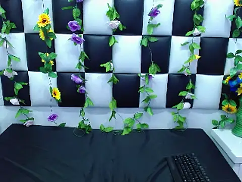 Morgana Smit online show from February 5, 2025, 1:22 pm