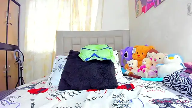 Miranda-brow online show from January 5, 2025, 8:52 pm