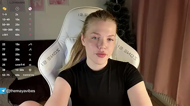 Maya Rave online show from January 17, 2026, 3:33 am