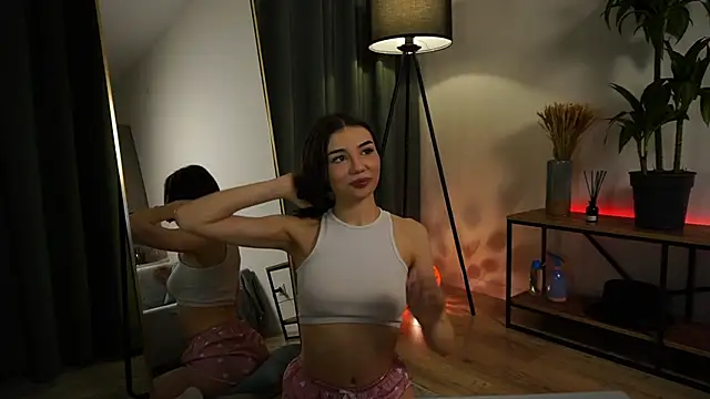 Kelly Haren online show from February 14, 2025, 8:37 pm