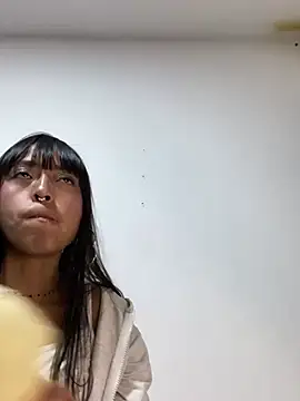 bonnie 18x online show from February 26, 2025, 2:15 am