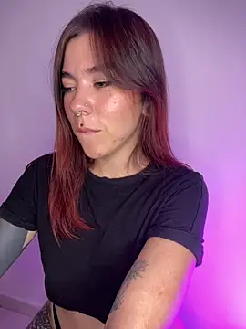 luccianagreyy online show from March 13, 2025, 9:59 pm