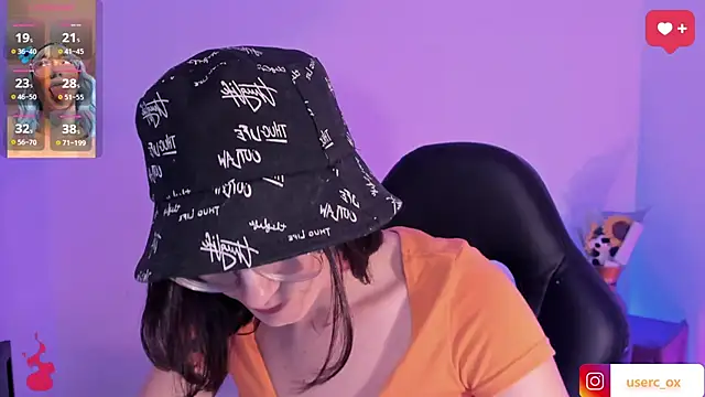 haanna thompsoon online show from February 25, 2025, 10:29 pm