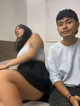 lilithmoon01 online show from February 22, 2025, 2:17 am