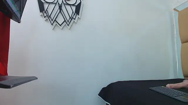 Snapshot of Amy_wats0n chatting on February 28, 2025, 1:15 am Amy wats0n online show from February 28, 2025, 1:15 am