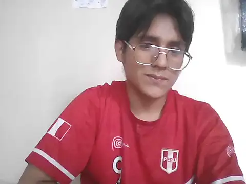 Snapshot of HardDick2 chatting on June 20, 2026, 5:49 pm HardDick2 online show from June 20, 2026, 5:49 pm