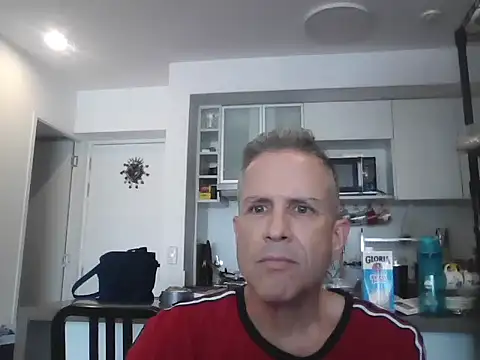 Diegoperrote682661 online show from June 3, 2026, 9:09 pm