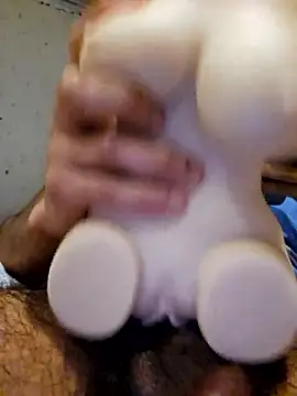 Axeltu77 online show from April 5, 2026, 7:49 am