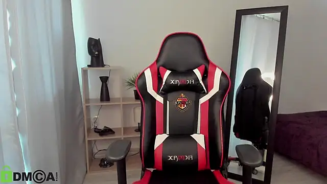 Snapshot of Este_Glen chatting on March 20, 2025, 11:16 am Este Glen online show from March 20, 2025, 11:16 am